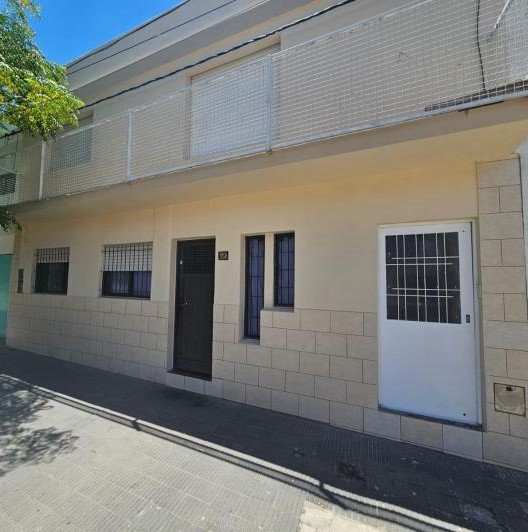RIVADAVIA Nº 358 - 2 DEPARTAMENTOS, IDEAL INVERSORES!