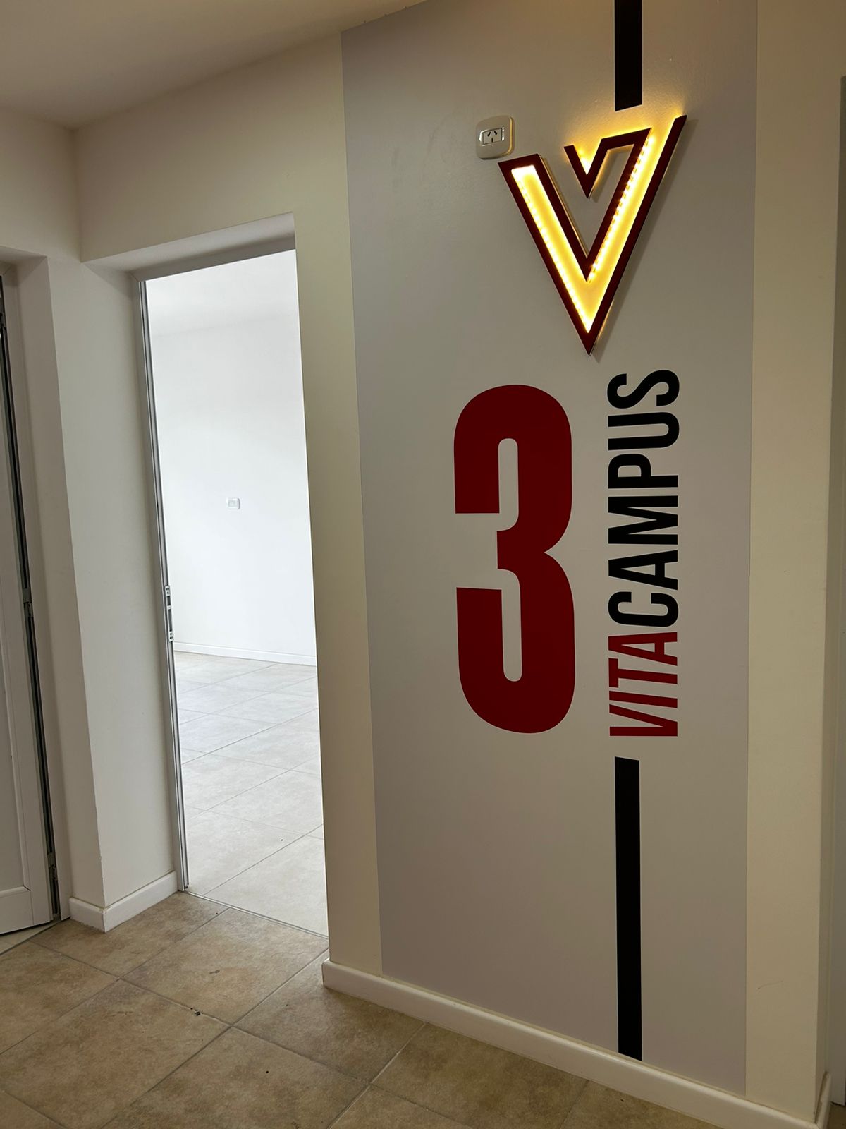 VITA SALUD - ZONA FACULTAD DE MEDICINA!